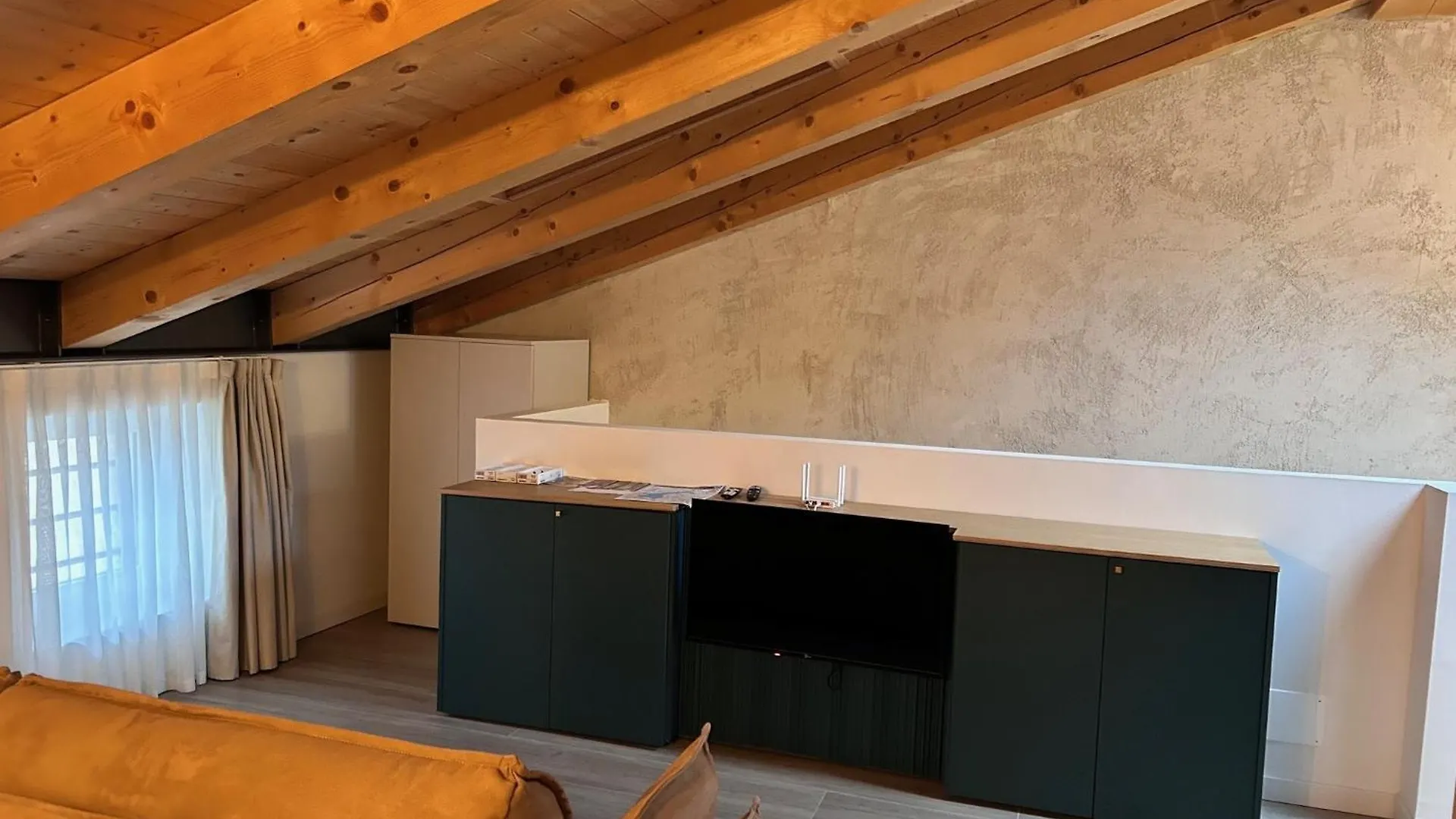 Apartment Casa Belvedere - Enjoy Holiday Cavaion Veronese Italy